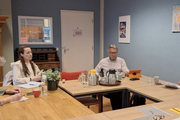 Asielzoekers betaald aan het werk 